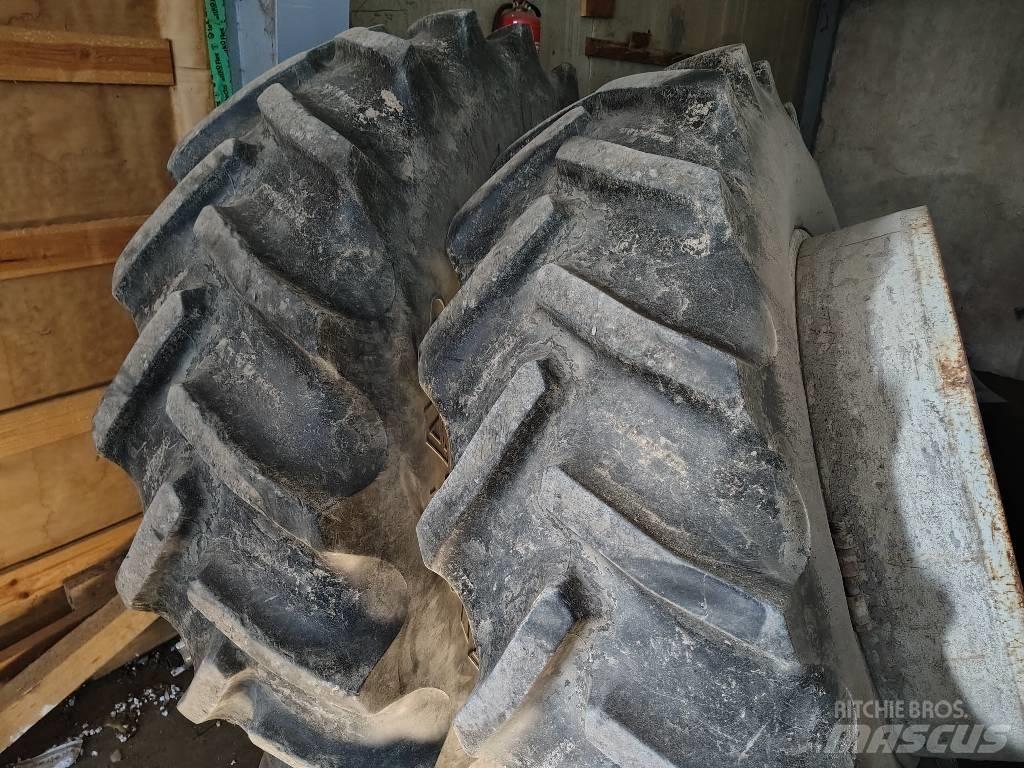 Raju 18.4R38 Pneumatici, ruote e cerchioni