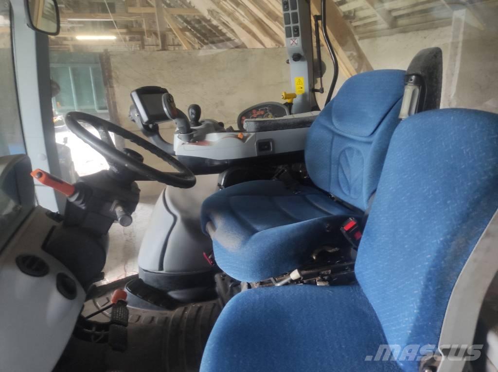 New Holland T 7.210 Trattori