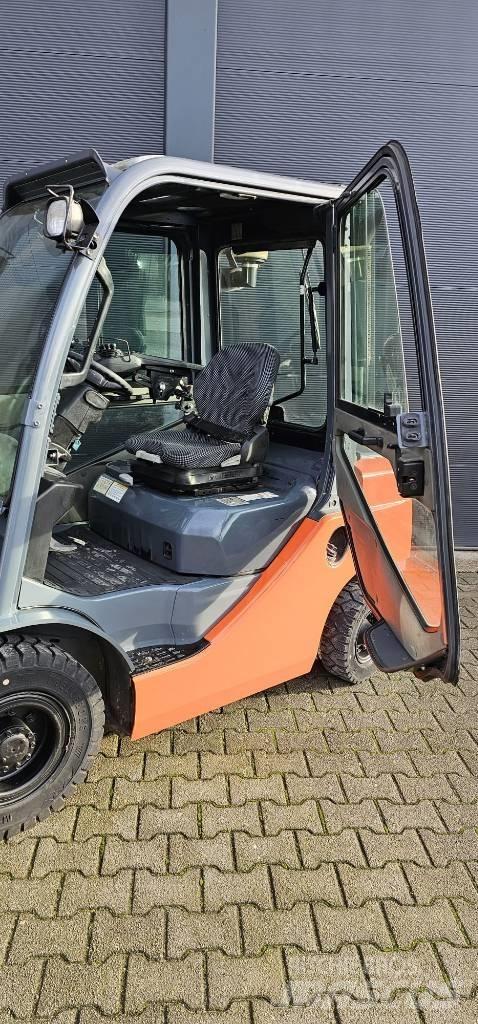 Toyota 02-8FDF25 Carrelli elevatori GPL