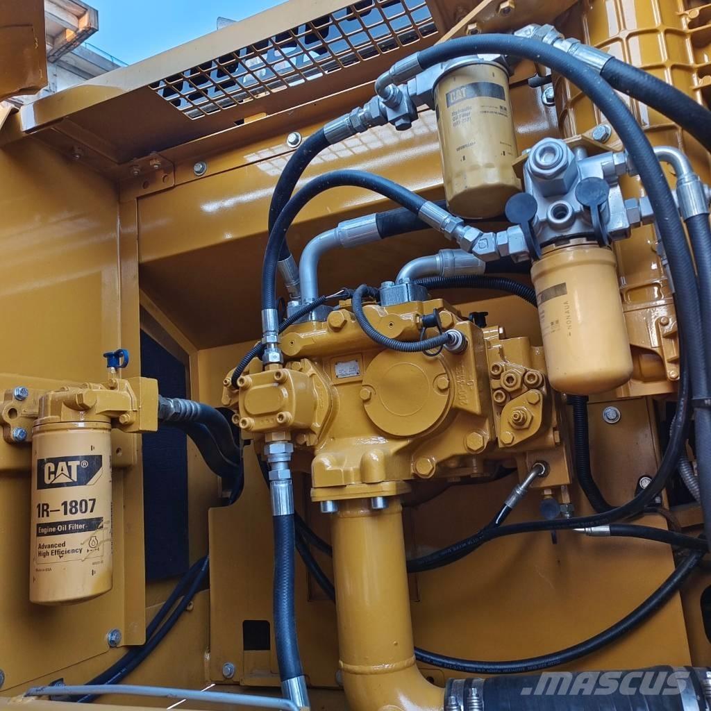 CAT 330 D Escavatori cingolati