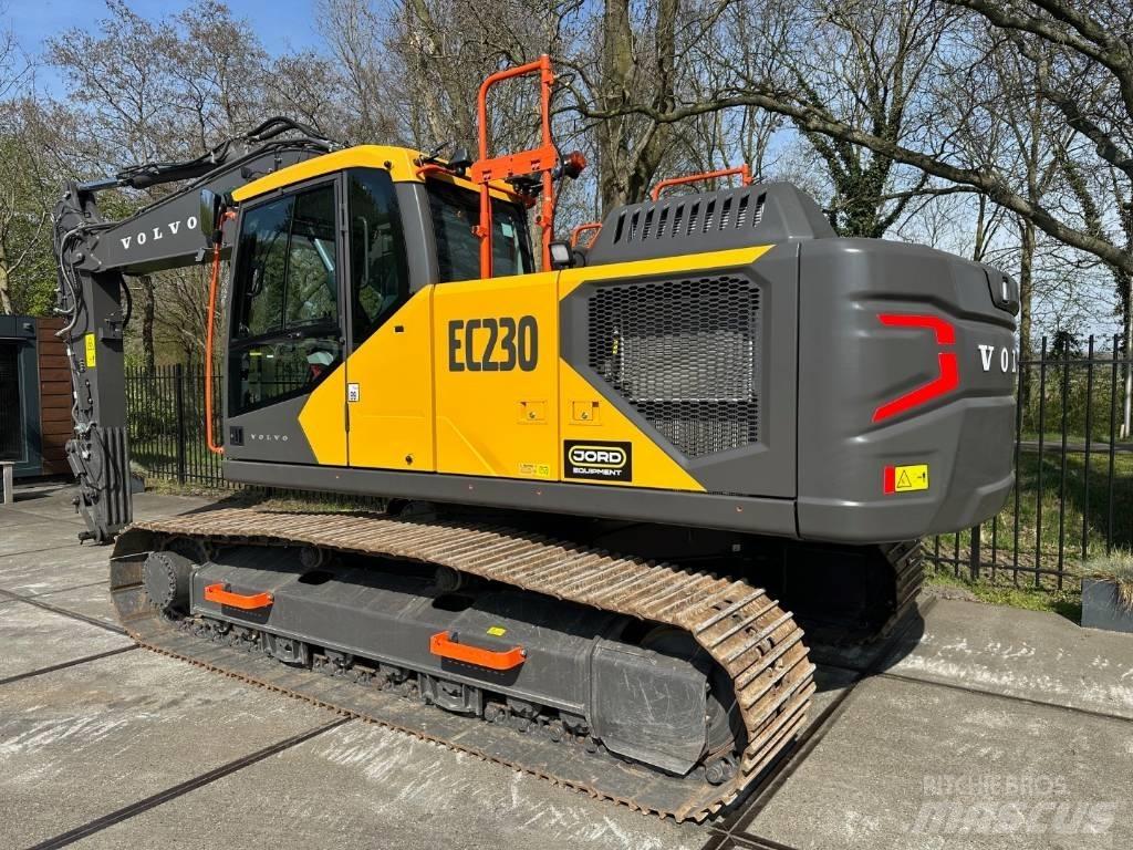 Volvo EC 230FL Escavatori cingolati