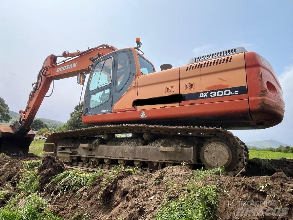 Doosan Dx300 Escavatori cingolati