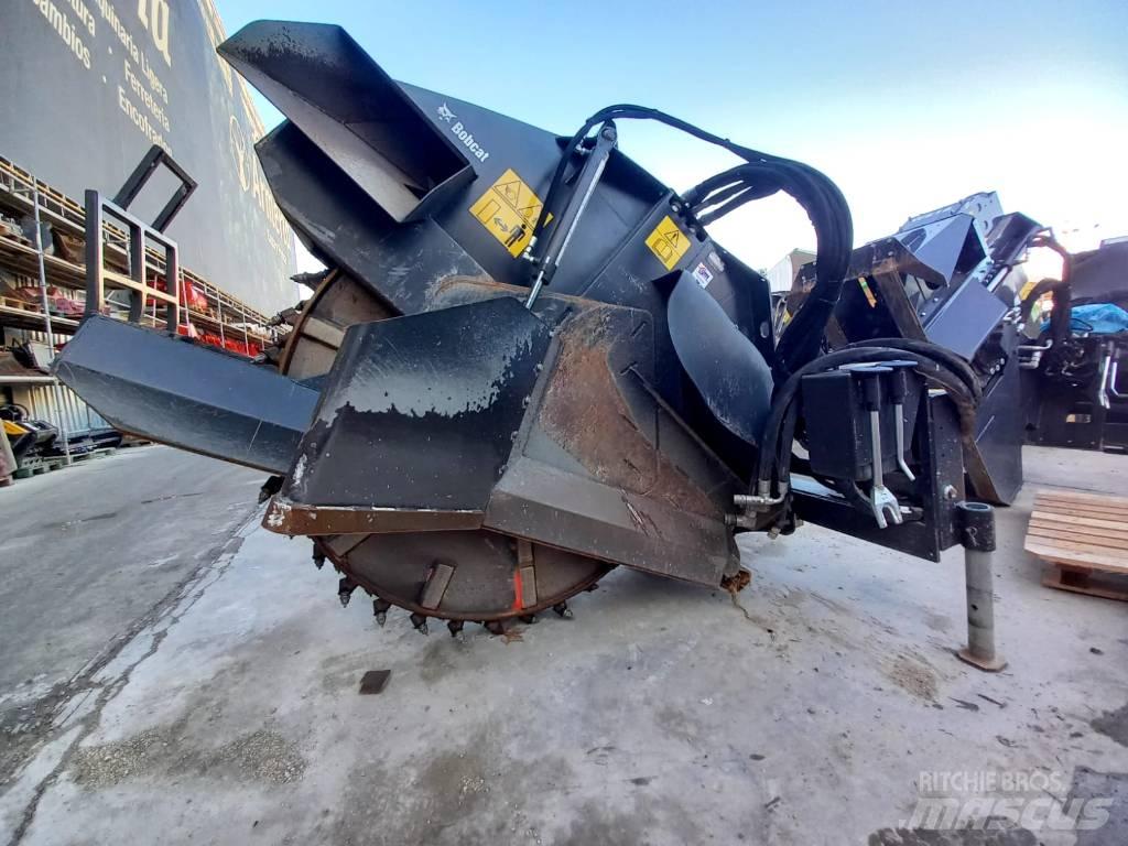 Bobcat WS 32 Scavafossi