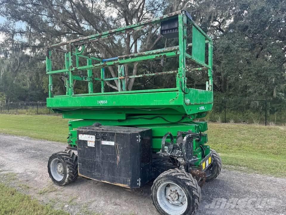 Genie GS 2669 RT Piattaforme a pantografo