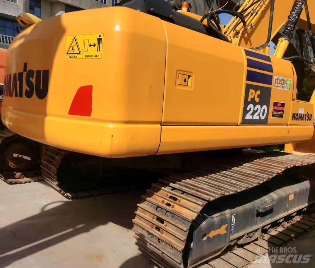 Komatsu PC 220-7 Escavatori cingolati