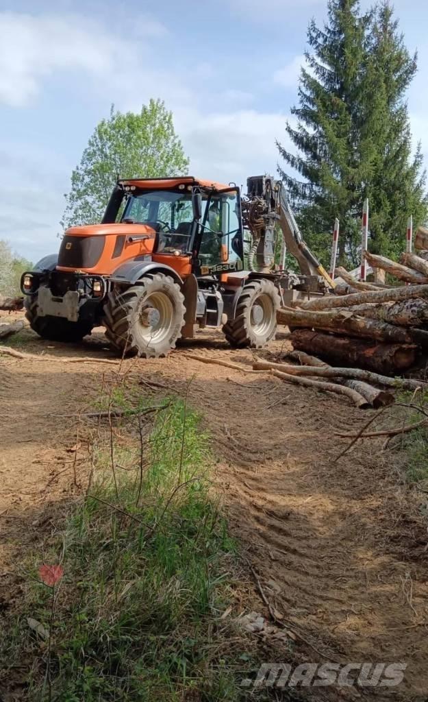 JCB Fastrac 3230 Altri mezzi forestali