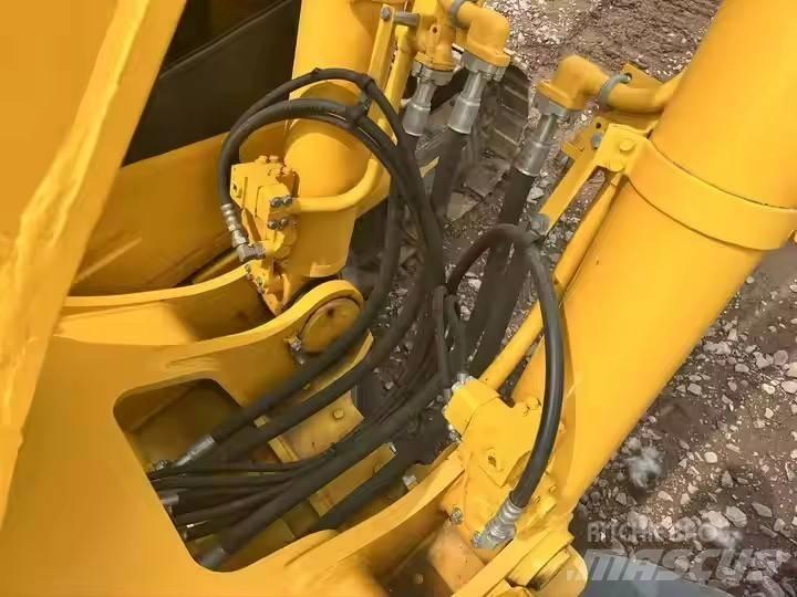 Komatsu PC450-7 Escavatori cingolati