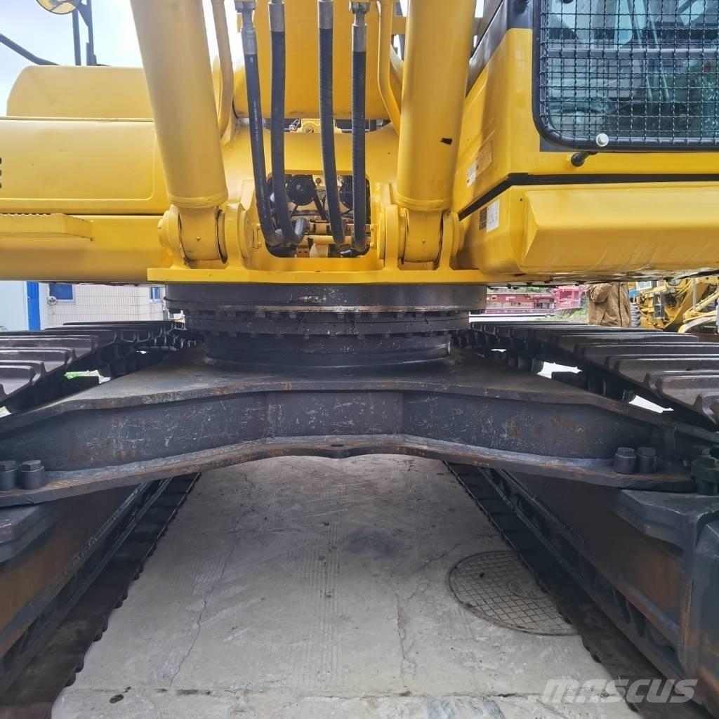 Komatsu PC 450-8 Escavatori cingolati