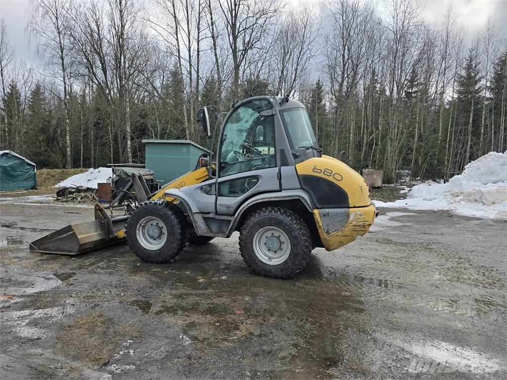 Kramer Allrad 680 Pale gommate