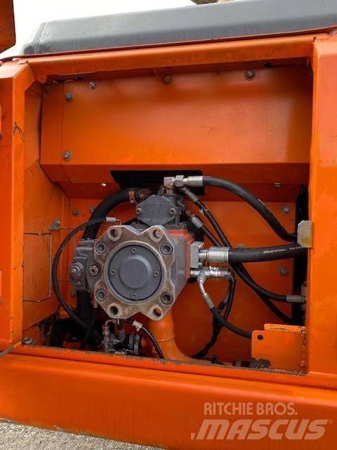 Doosan DX 225 NLC Escavatori cingolati