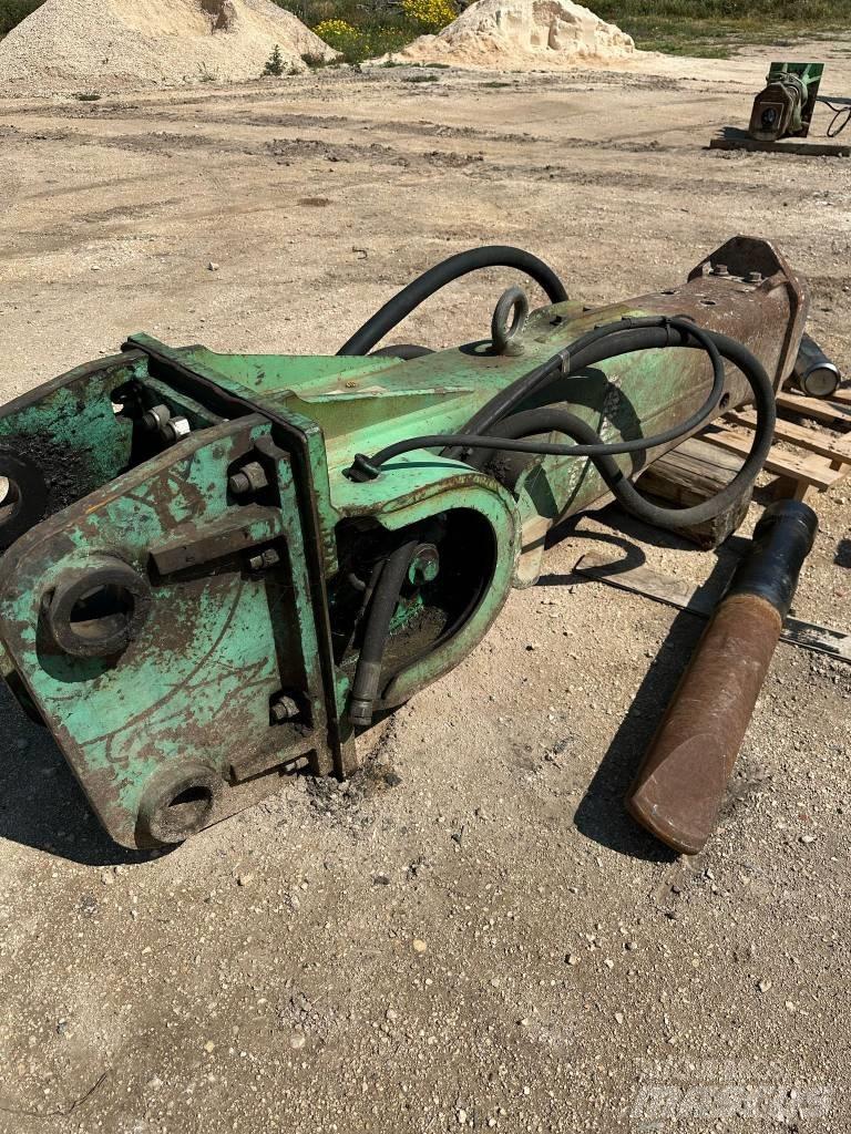 Montabert V 32 Martelli - frantumatori