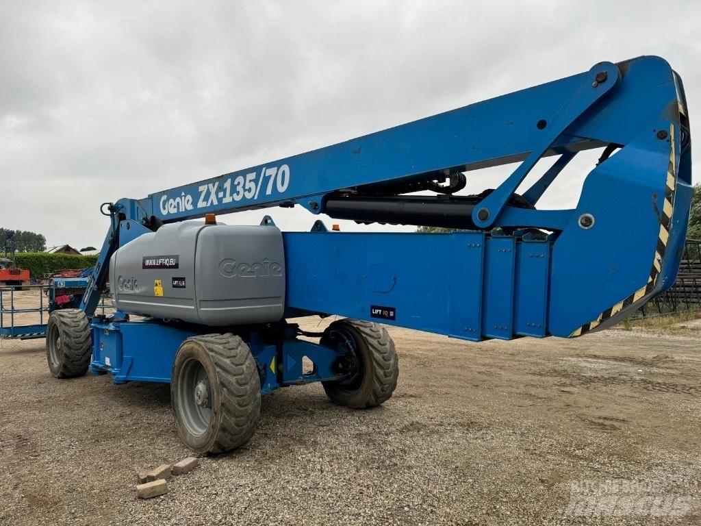 Genie ZX 135/70 Piattaforme a braccio articolato