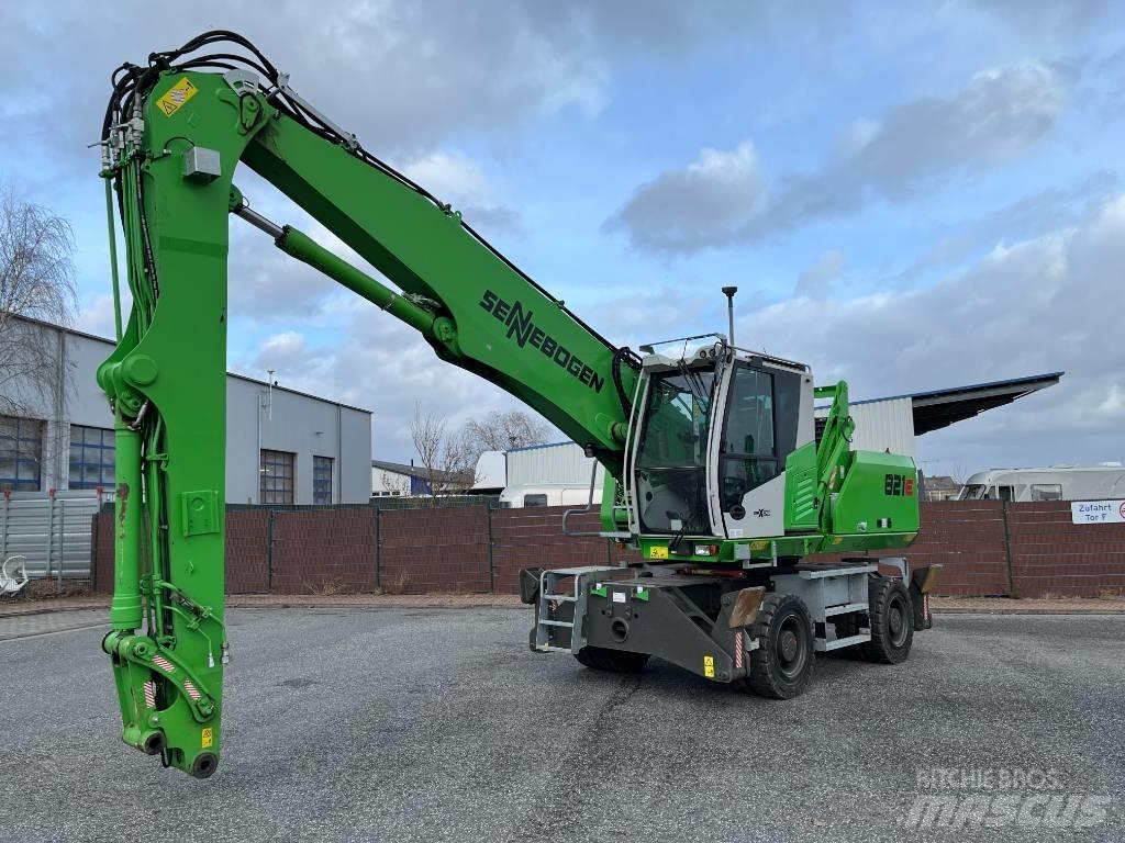Sennebogen 821 Movimentazione rifiuti