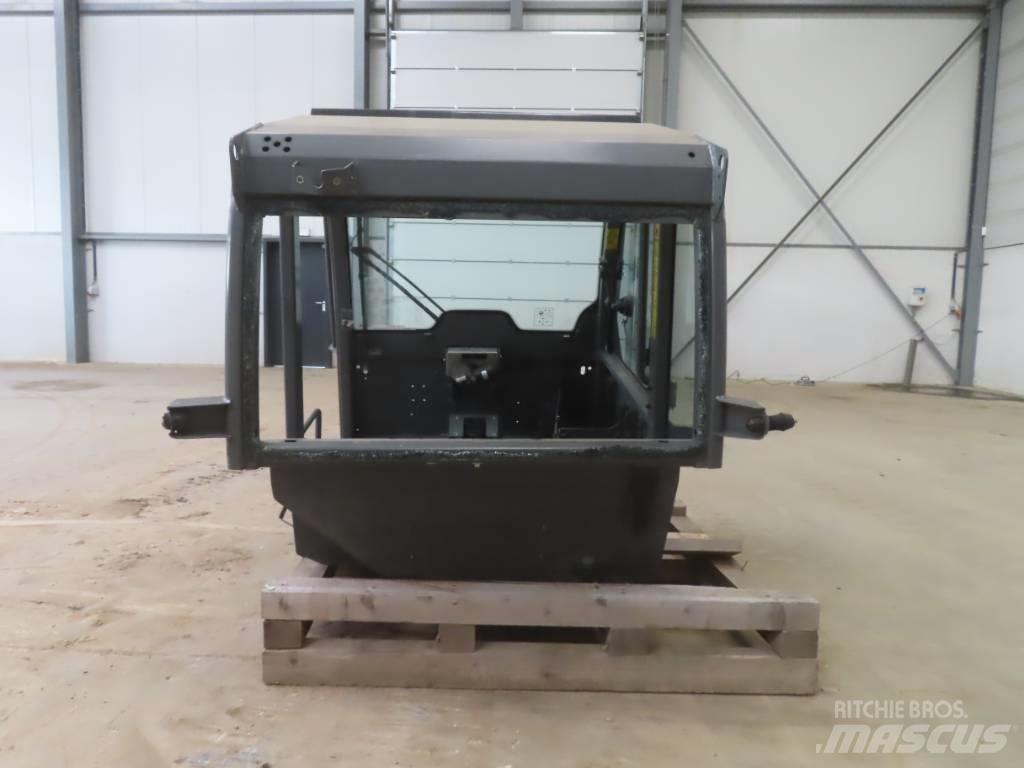 Kramer 353-354 Cabine e interni