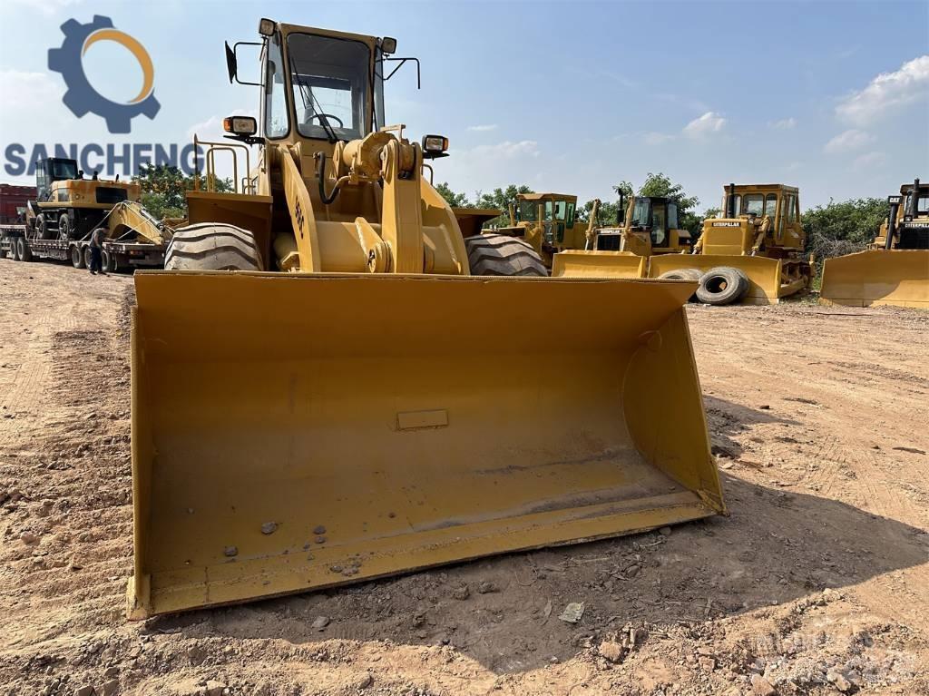CAT 966 C Pale gommate