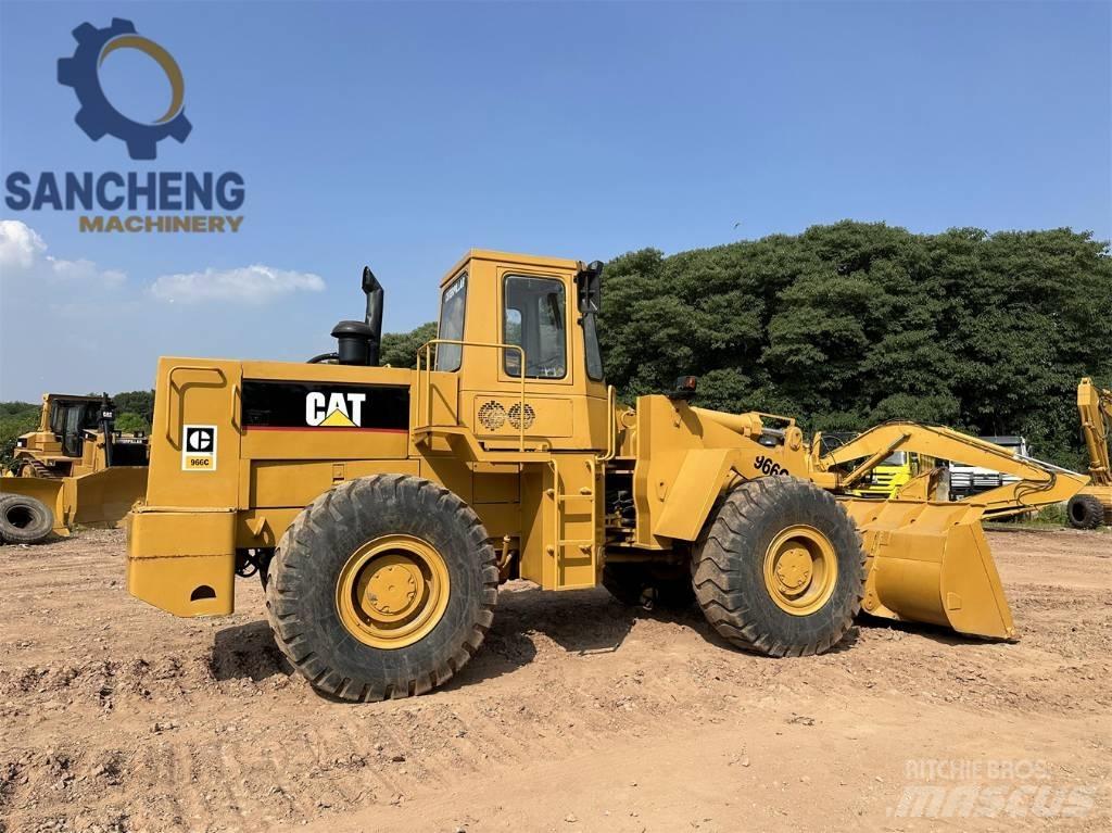 CAT 966 C Pale gommate