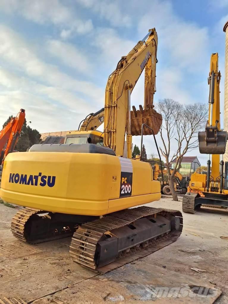 Komatsu PC 200-7 Escavatori cingolati