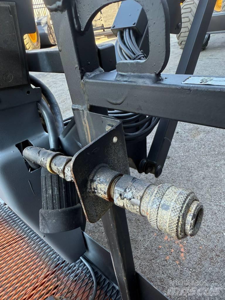 JLG 600 AJ Piattaforme a braccio articolato