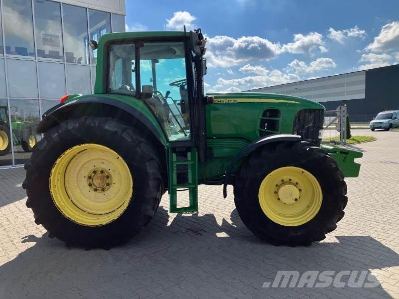 John Deere 7430 Trattori