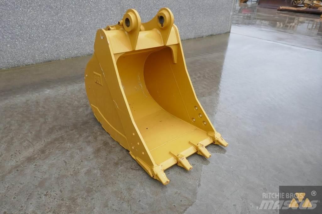 CAT 320 Bucket Benne
