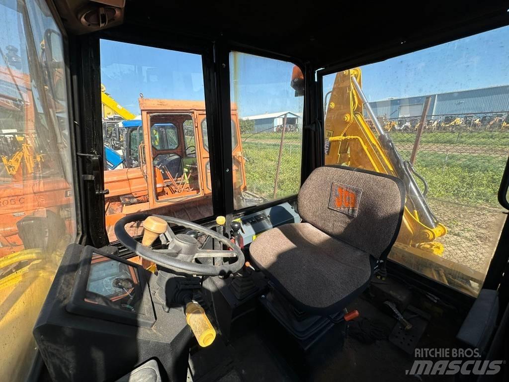 JCB 2 CX Terne
