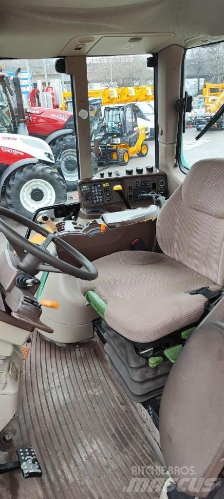 John Deere 6820 Trattori