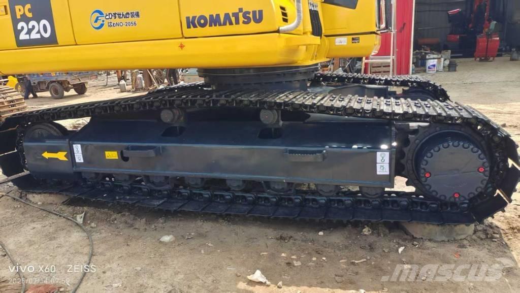 Komatsu 220 Escavatori cingolati