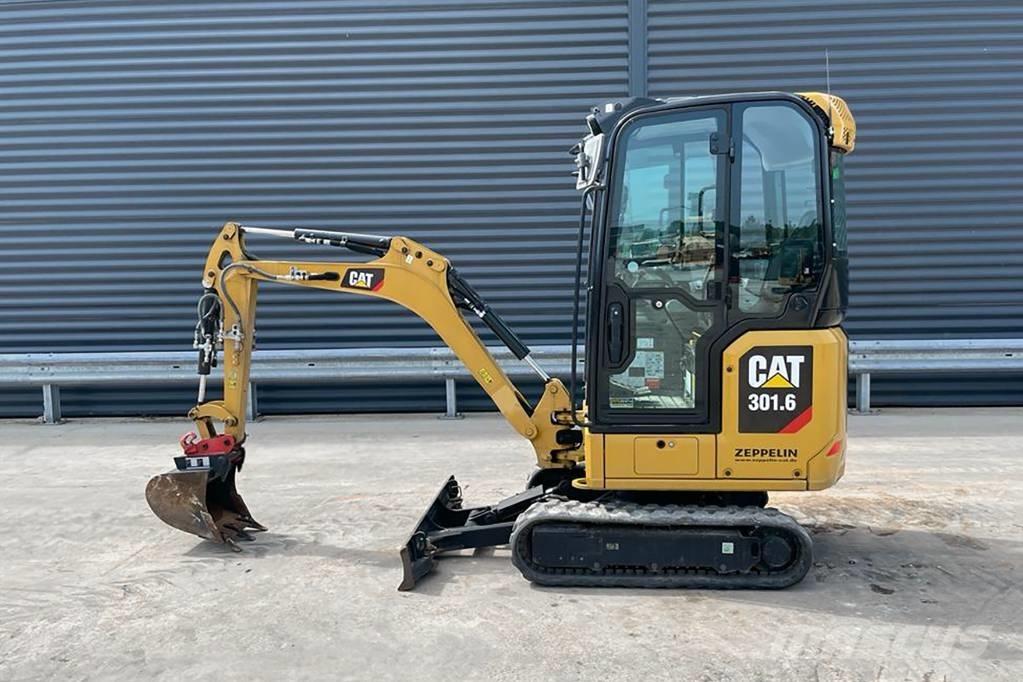 CAT 301.6-05 A Miniescavatori
