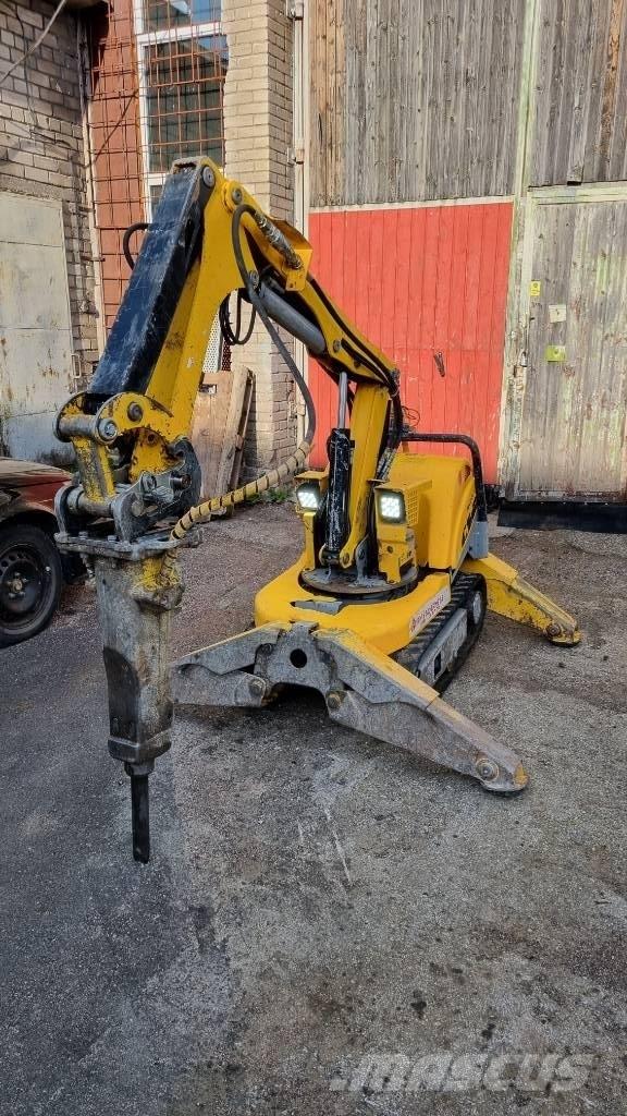 Brokk 90 Escavatori da demolizione