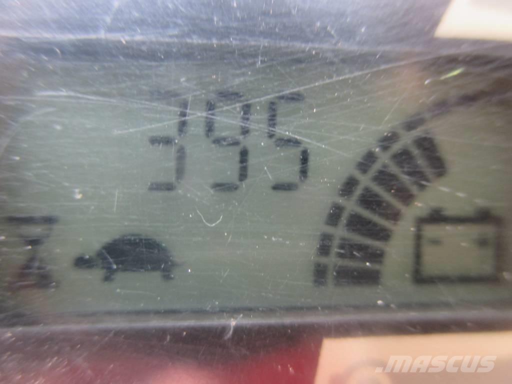 JLG Toucan 8 E Sollevatori verticali