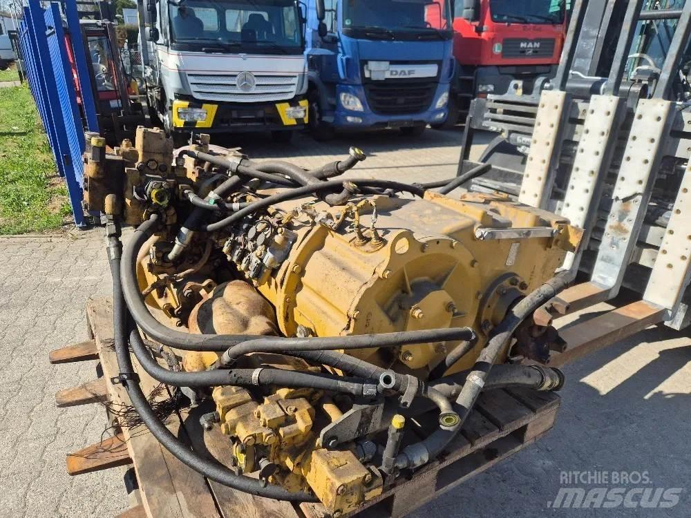 CAT 966G Pale gommate