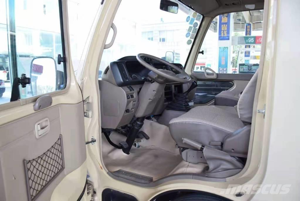 Toyota Coaster Autobus interurbani