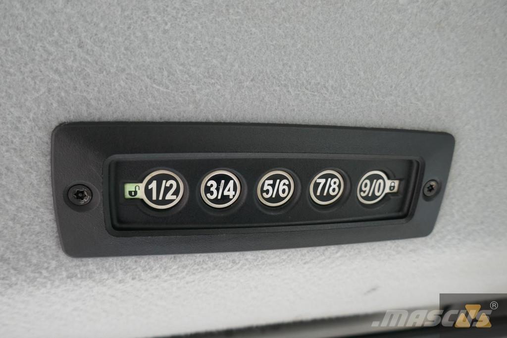 CAT 906M Pale gommate