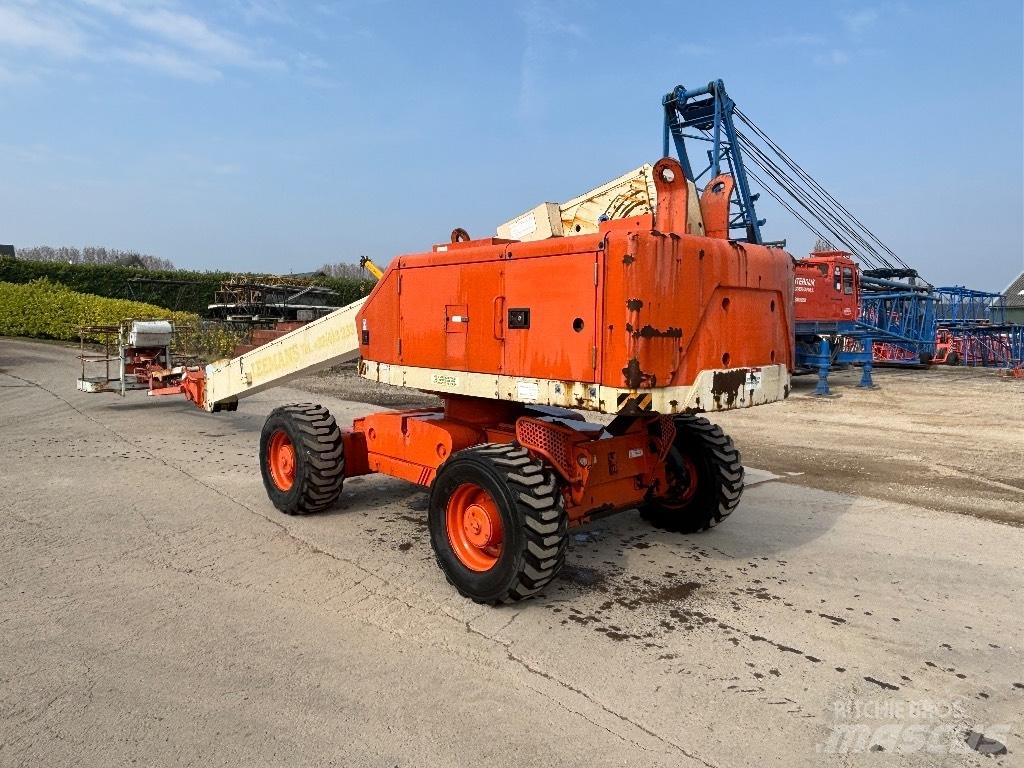 Aichi SP 21 AJ Piattaforme a braccio telescopico