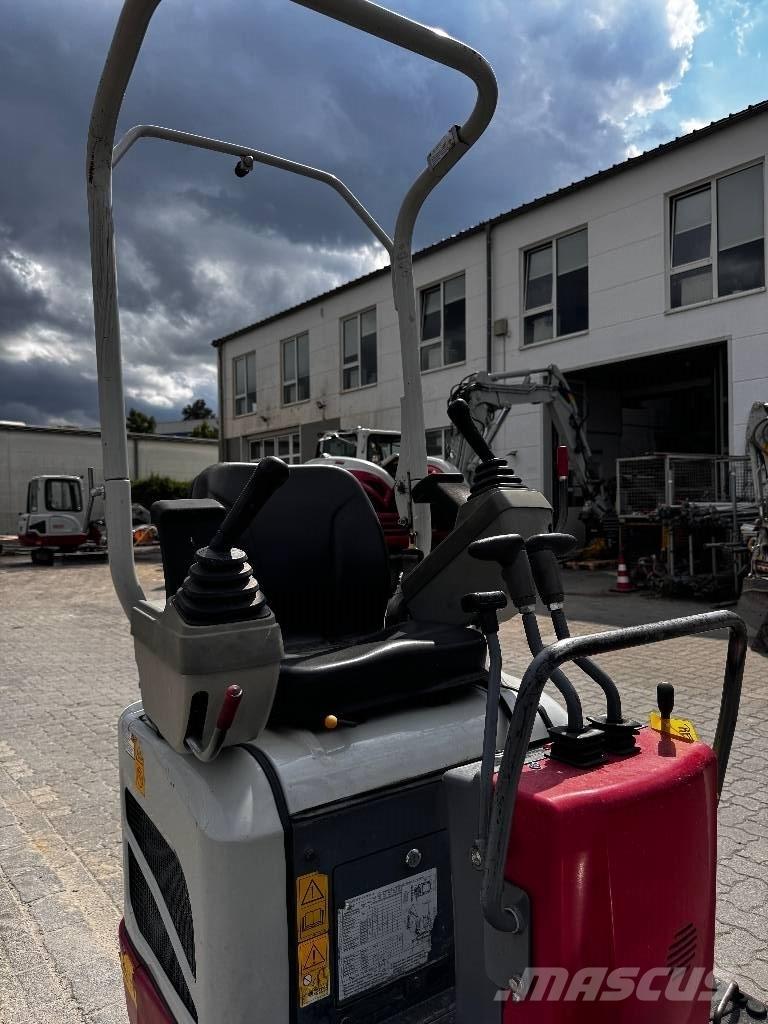 Takeuchi TB 210 R Miniescavatori