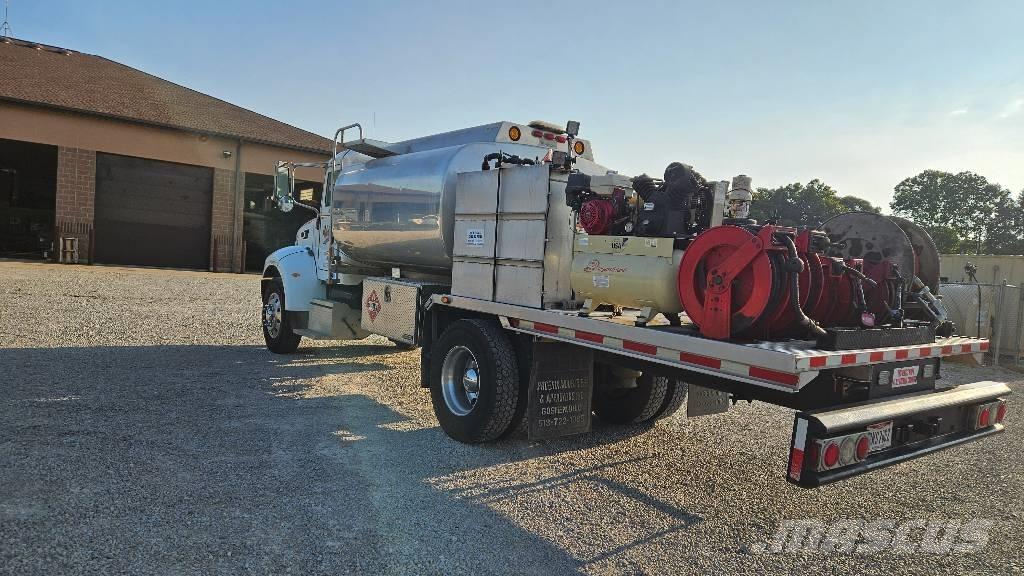 Peterbilt PB335 Cisterna