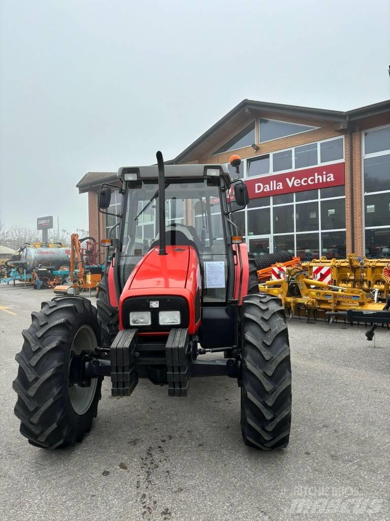 Massey Ferguson 4255 Trattori