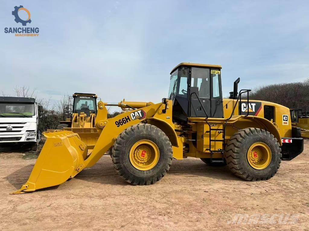 CAT 966 H Pale gommate