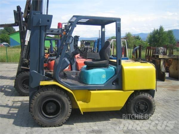 Komatsu FG50T-1E1 Transpallet manuale