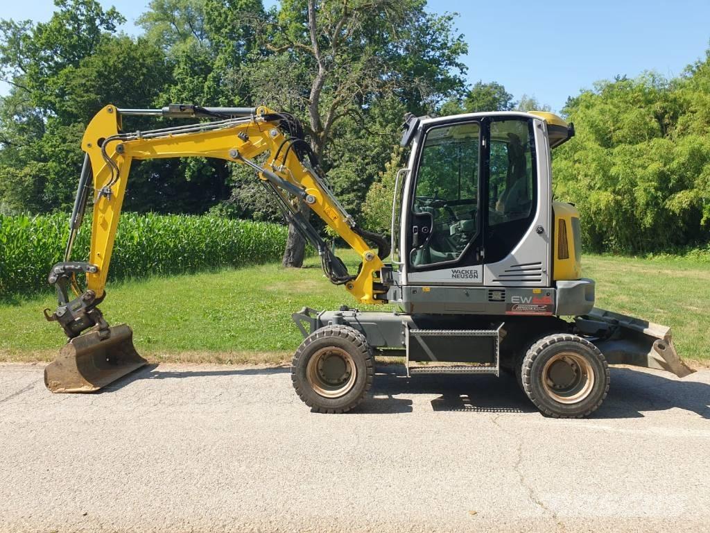 Wacker Neuson EW 65 Escavatori gommati