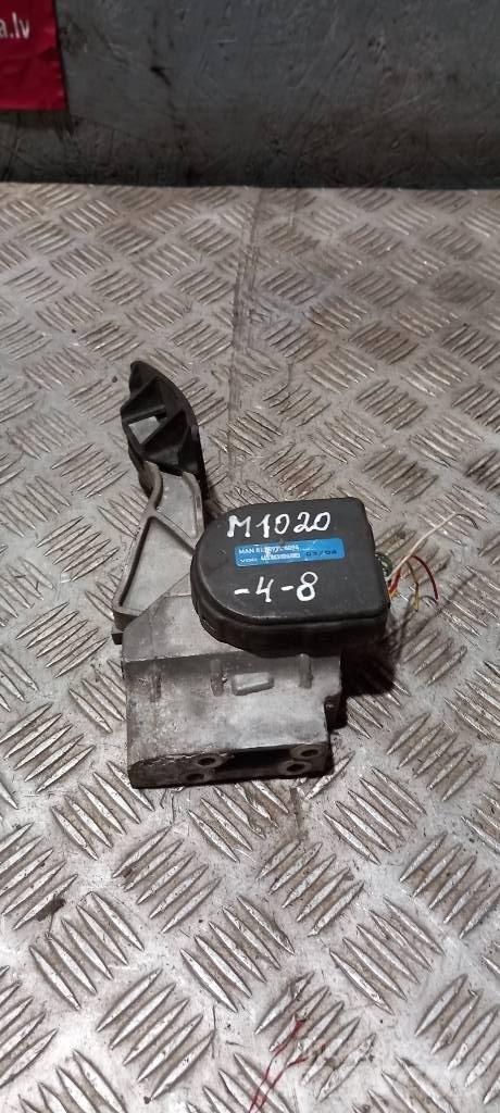 MAN TGA   81259706094 Cabine e interni