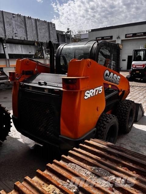 CASE SR 175 Mini Pale Gommate