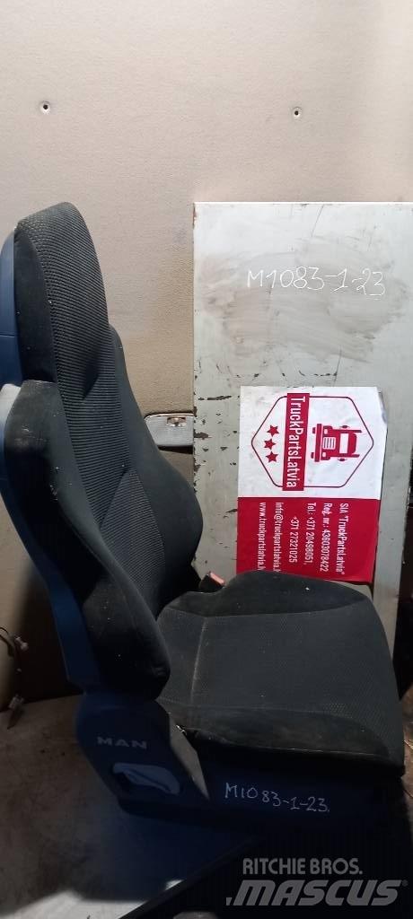 MAN TGX.    81623076414 Cabine e interni