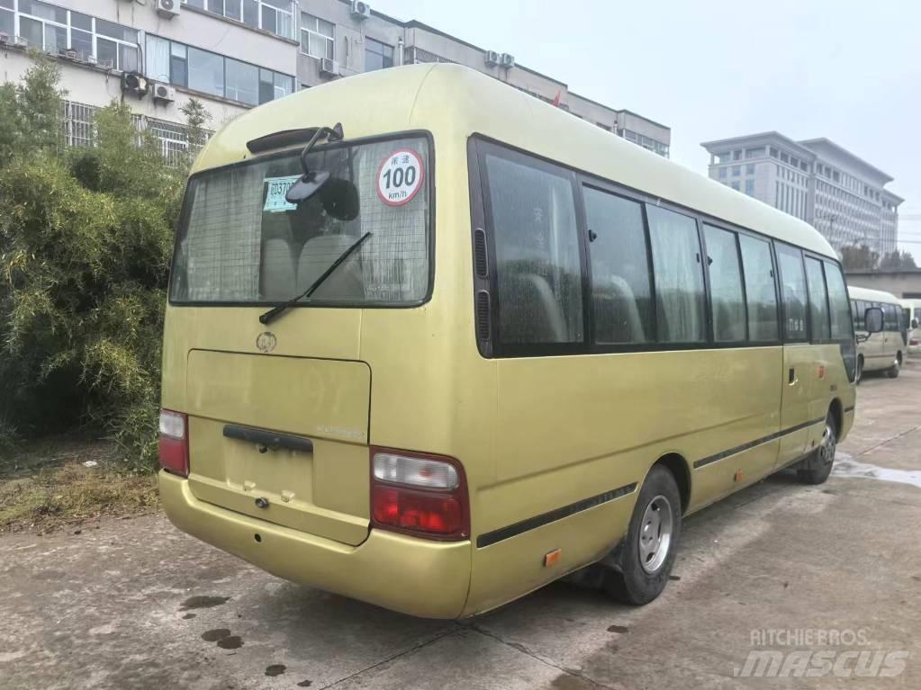 Toyota Coaster Autobus interurbani