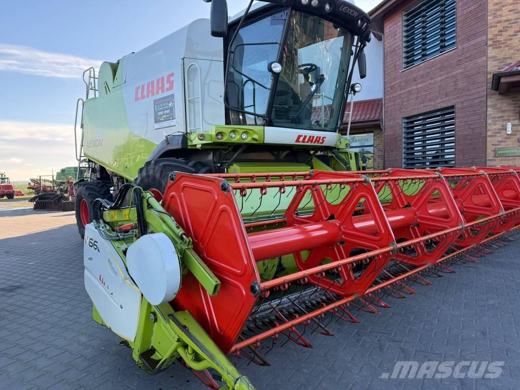 CLAAS Lexion 660 Mietitrebbiatrici