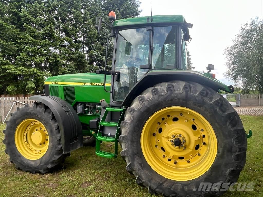 John Deere 7710 PQ Trattori