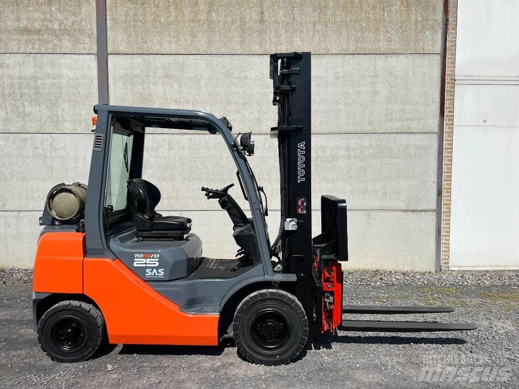 Toyota 02-8FGF25 Carrelli elevatori GPL