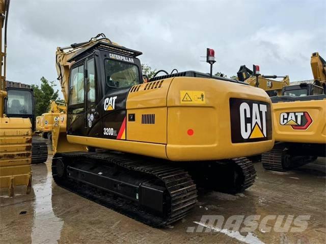 CAT 320 D2L Escavatori cingolati