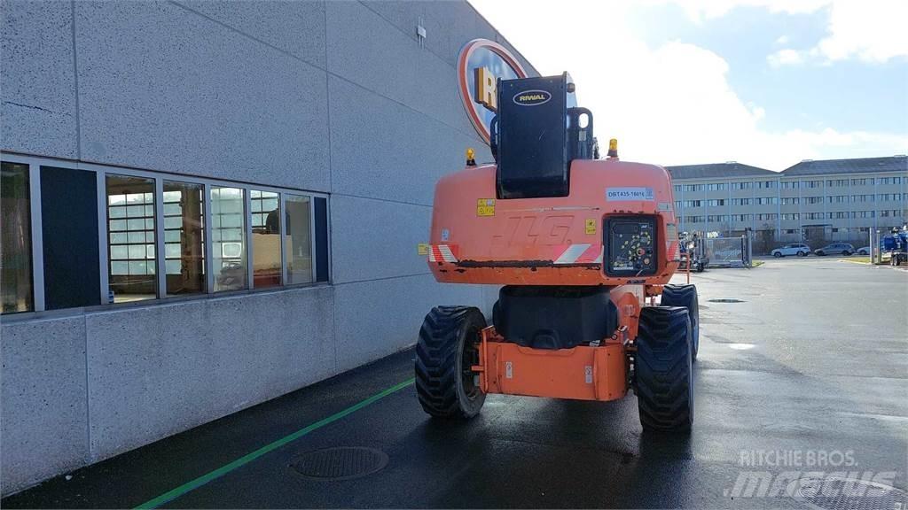 JLG 1350SJP Piattaforme a braccio telescopico