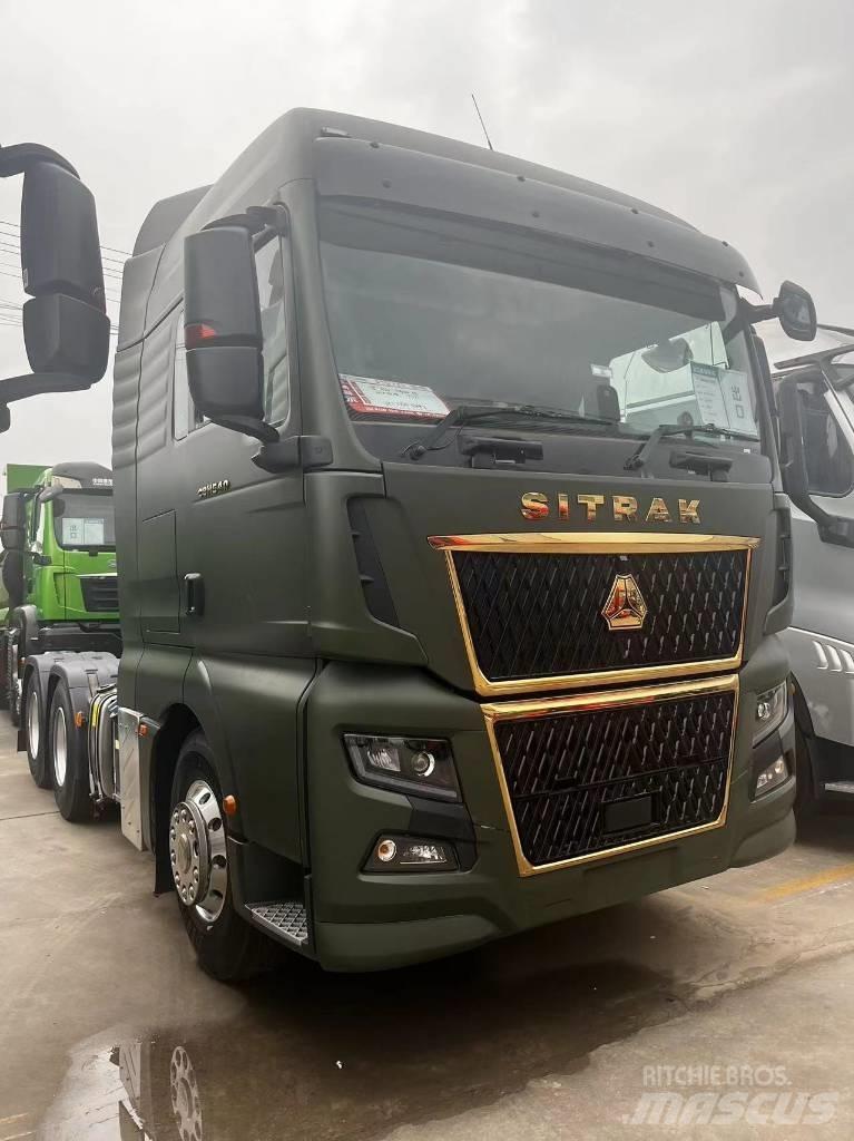 Sinotruk C9H Motrici e Trattori Stradali